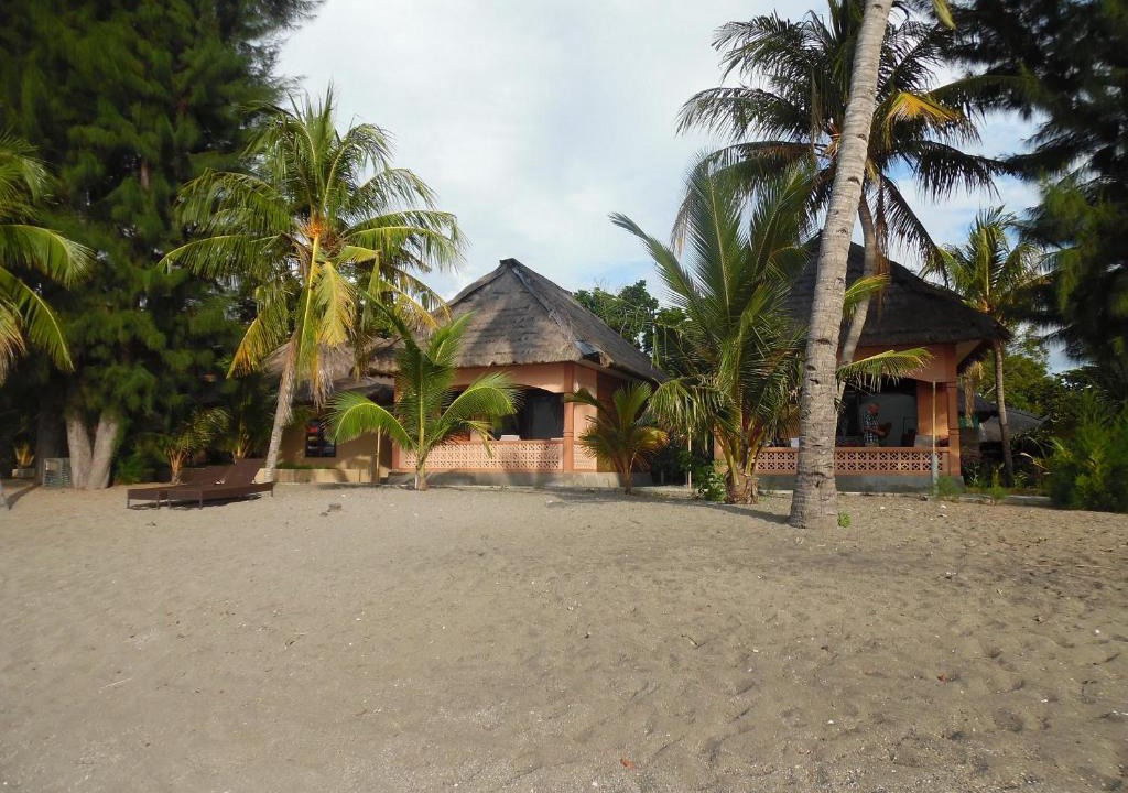 Maumere Resort | Sea World Club Beach Resort & Dive Center, RESORT THAT SUPPORTS THE POOR