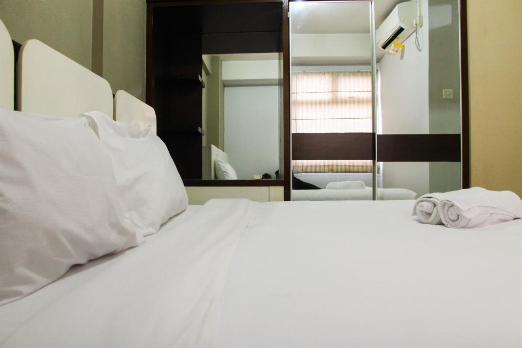 Pancoran Apartment | Simply 2BR Kalibata City Apartment By Travelio