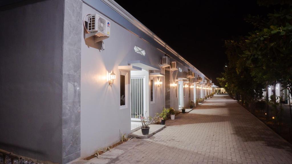 Tegal House | Sitiinggil Guest House Syariah