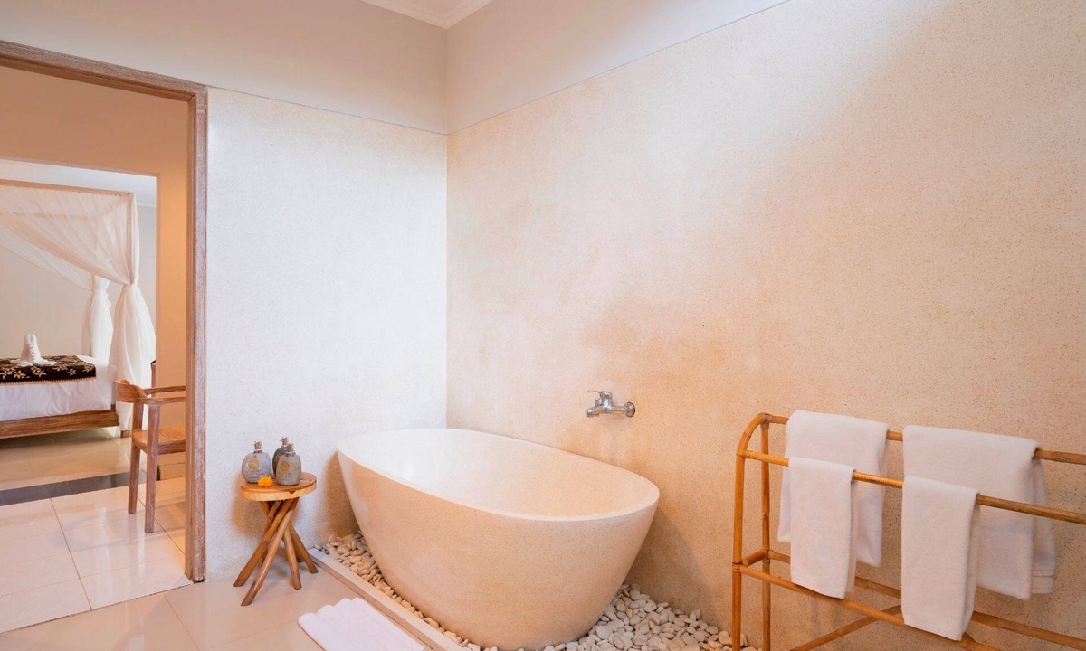 Batuan Villa | Spacious 1 Bedroom Villa with a private pool