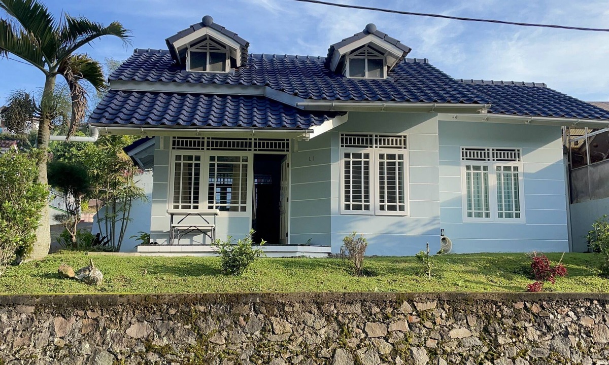 Cipanas Villa | Spacious and Serene Mountain Top Villa with 3 Bedroom Beautiful River View