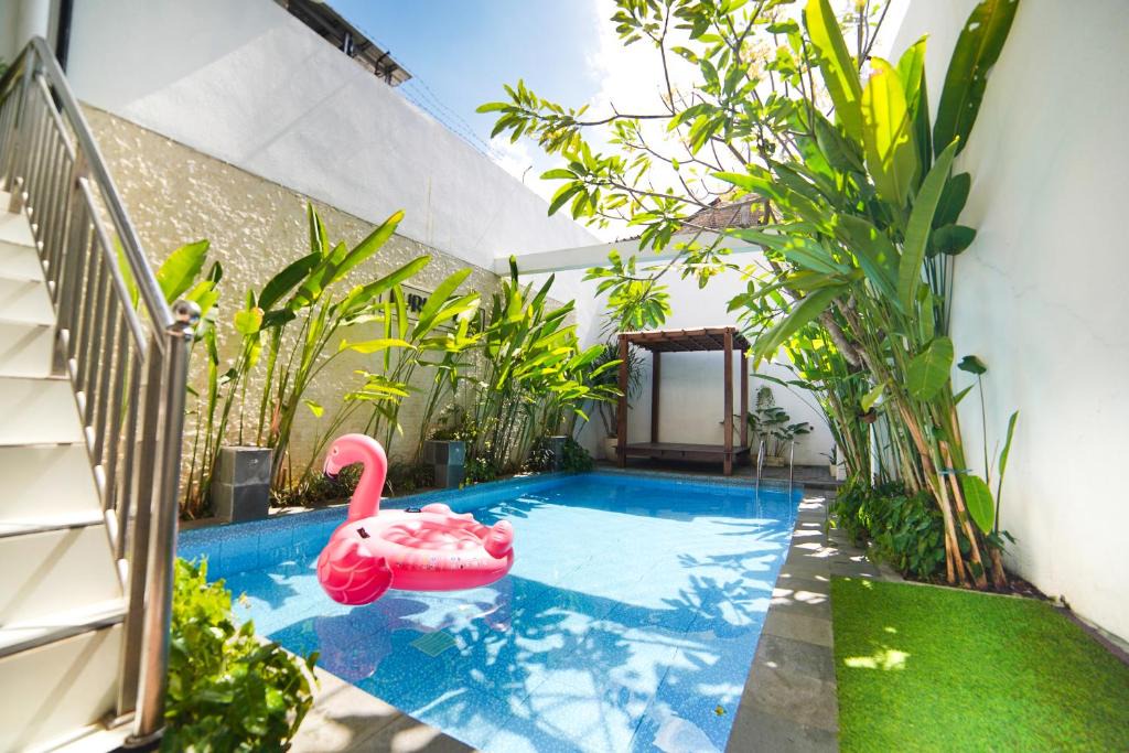 Banguntapan Villa | Spacious Family-friendly Villa with Swimming Pool