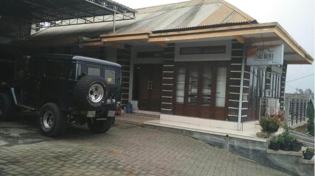 Argosari House | Sri Dewi Homestay