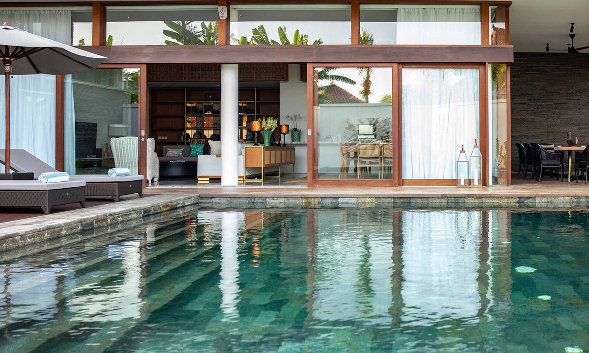 Berawa Villa | Stylish Beachside Villa with Pool & Stunning Views – Bali Villa 1068