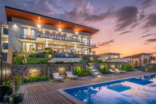 Kaliasem House | THE most luxury 5BR villa in Lovina! Stunning Outlook!