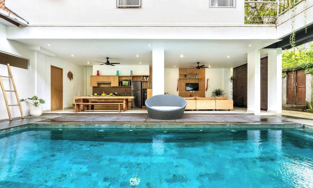 Dyanapura Villa | Up to 16 Pax, 2 Villas - Right by the beach