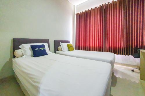 North Cirebon Hotel | Urbanview Hotel Pondok Mas Cirebon By RedDoorz