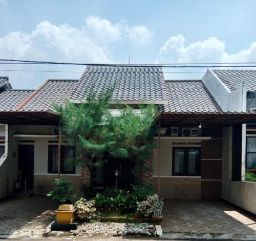 Sentul City Villa | Villa Asri in Sentul Syariah khusus untuk keluarga dan pasangan menikah