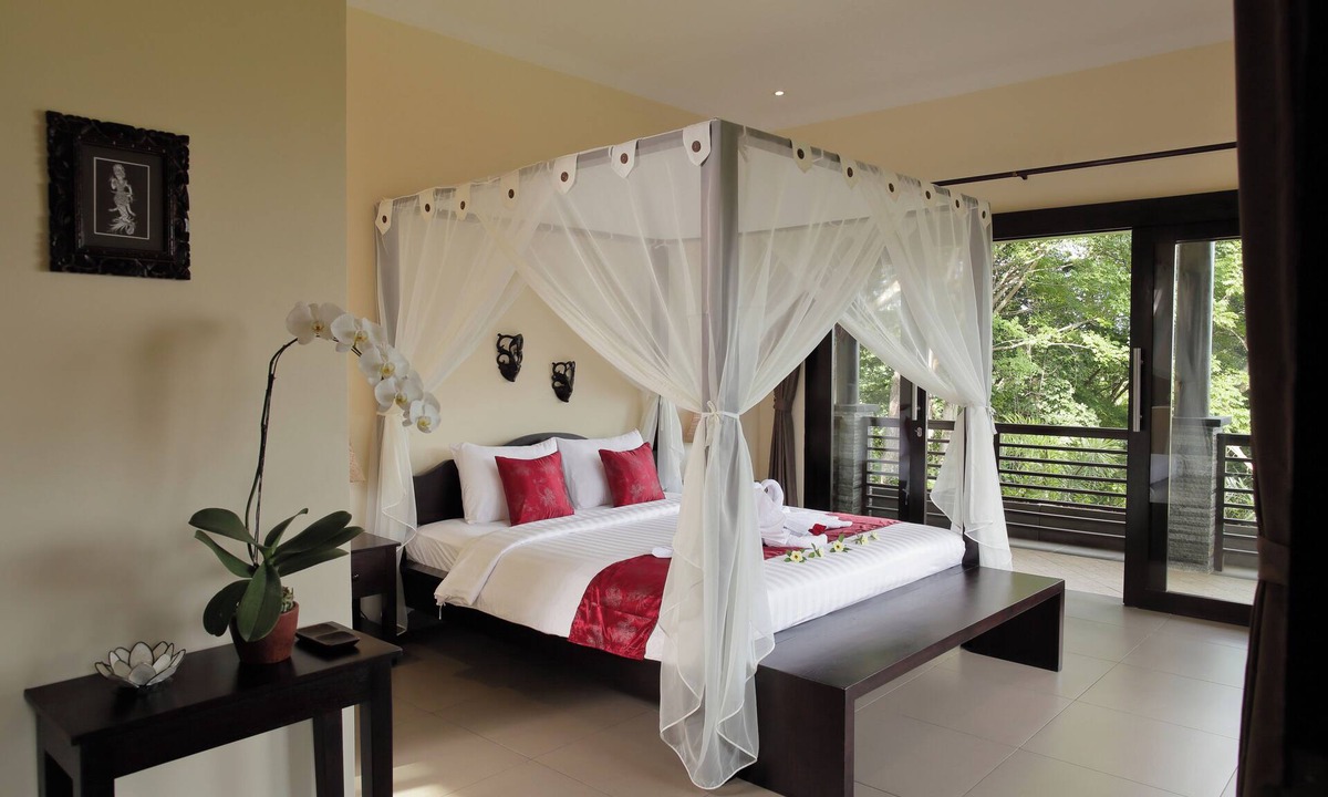 Kalibukbuk Villa | VILLA CAHAYA. Luxurious Villa with Stunning Ocean & Jungle Views!