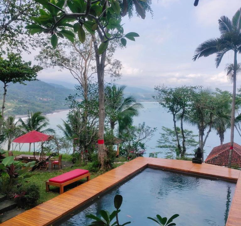 Cisolok Villa | VILLA GAMRANG di PELABUHAN RATU