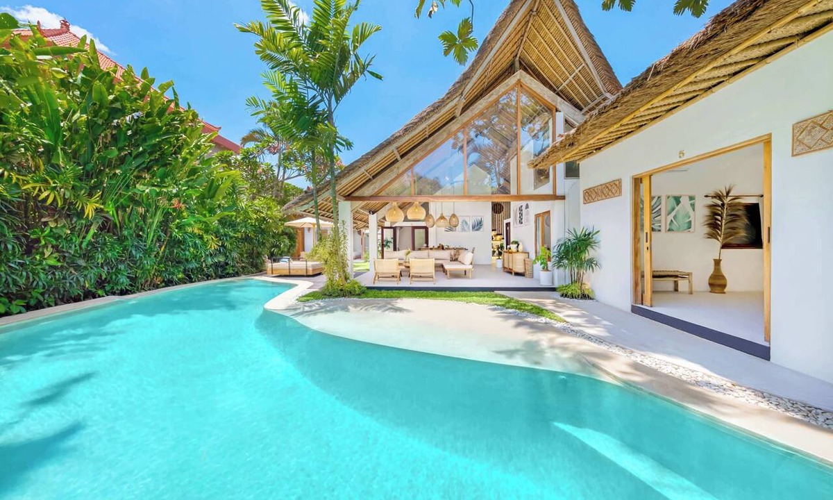Drupadi Villa | Villa Indigo - 5-BDR, huge pool and lush garden