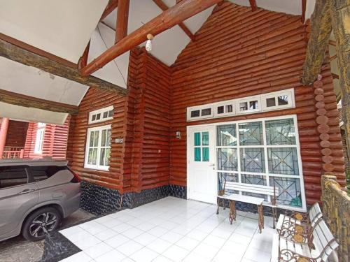 Cipanas Villa | Villa Kota Bunga - Cipanas