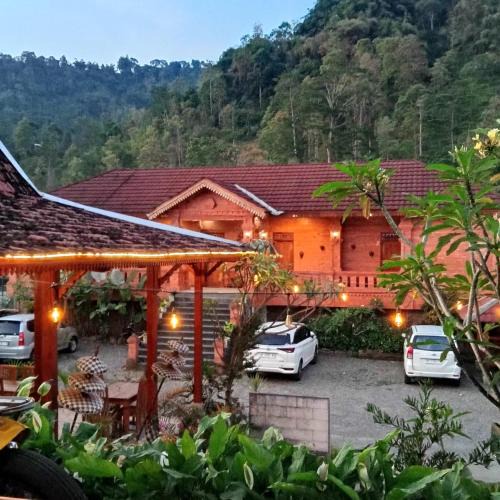Hargomulyo House | VILLA PRINGGITAN