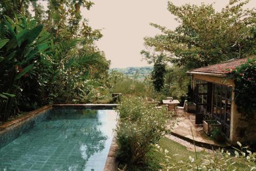 Bangunjiwo Villa | Villa Sunset Jogjakarta