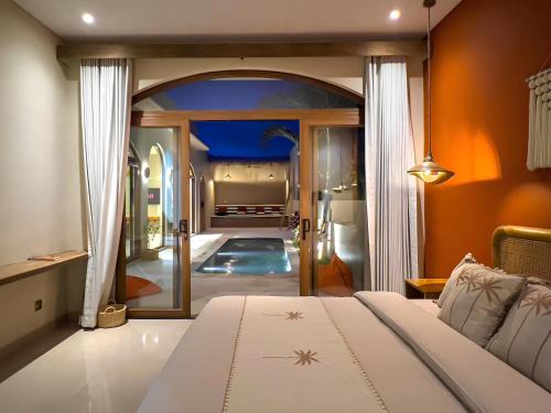 Padonan Villa | Villa Taman R a j a - P u t r i Stunning 2BR Villa North Canggu