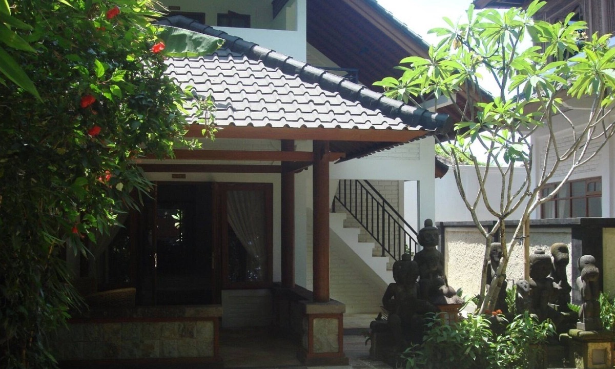 Legian City-Centre Villa | Villa TIRTA, a sparkling Jewel in Kuta-Legian