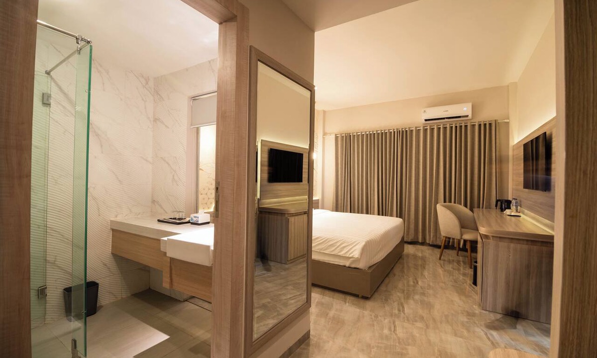 Gorontalo Hotel | Yulia Hotel Managed by HIG