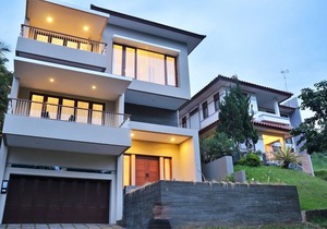 3 BR City View Villa with a private pool 2 in Bandung