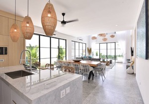 300 m² Villa ∙ 4 bedrooms ∙ 10 guests in North Kuta