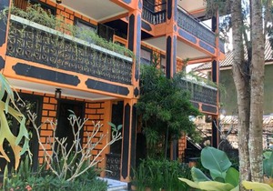 Batur Sunrise Guesthouse - Queen Room 2nd Floor in Kintamani