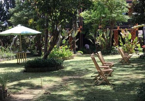 Batur Sunrise Guesthouse ~ Garden View Family Room in Kintamani