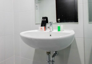Elegant Studio Apartment at Casa de Parco Near Ice BSD in Sampora