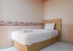 Enchanting Spacious 2Br+1 Apartment at Taman Beverly in Pradahkalikendal