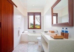 Kubu Bali Baik Villa & Resort – Deluxe Room #06 in Ubud