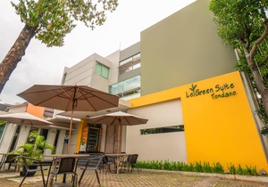 LeGreen Suite Pejompongan in Central Jakarta