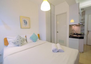 Minimalist Studio at Pakubuwono Terrace Apartment By Travelio in Jakarta