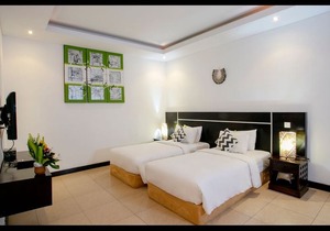 Racca Villa 2 Bedroom in border line Seminyak , Legian in Bali