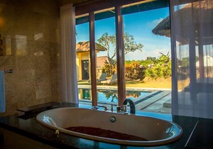 Spacious 2 Bedroom Villa, Private Swimming Pool in Nusa Dua