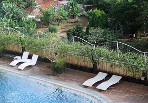 Spacious Belmont Residence Apartment Near Puri in West Jakarta