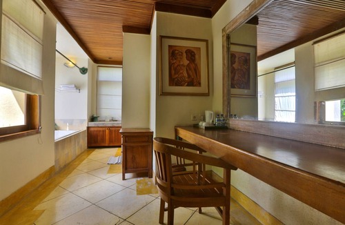 Denpasar Timur Villa | 1 BR Villa near Ubud with a private plunge pool and a living area incl breakfast