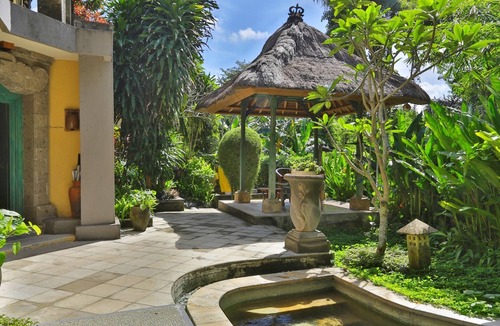 Denpasar Timur Villa | 1 BR Villa near Ubud with a private plunge pool and a living area incl breakfast