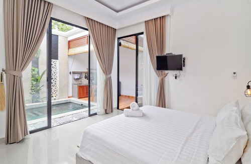 Dewi Sri Villa | #2, 1 Bedroom Private Villa in Legian/Kuta