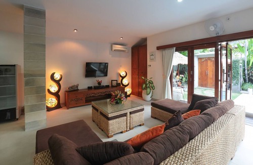 Central Seminyak Villa | 3 Bedroom Villa in Center Seminyak