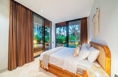 Melayang Villa | 3BR Villa in Jungle Ubud Private Pool & Patio