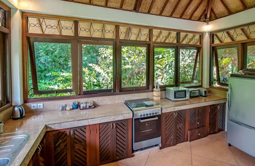 Kelusa Villa | 3BR VILLA NEAR UBUD EXOTIC JUNGLE CLIFT VIEWS