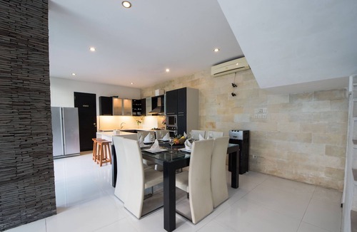 Sunset Road Villa | 40 %OFF Seminyak Brilliant Location Sky-Villa.com Seminyak Nr Beach,Modern Clean