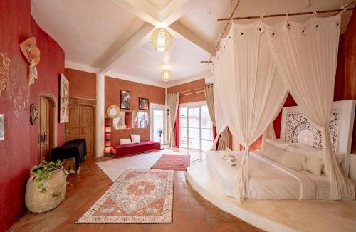 Uluwatu Villa | 4BR Villa for Families - 5 Min to Thomas Beach