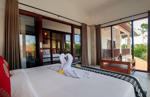 Petitenget Villa | 7 Bdr - Last Minute Deal 50%+ OFF!