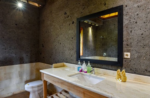Pemuteran Villa | 70 Km far Views over The Barat National Park and volcanos on Java. Super diving