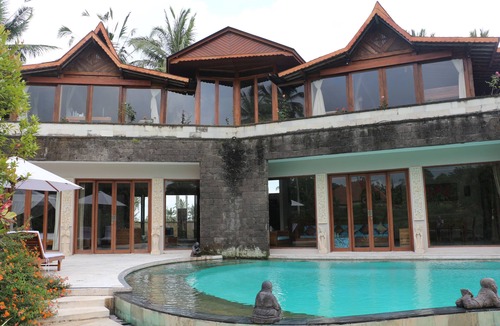 Kenderan Villa | A Calm & Beautiful 3 Bedrooms Villa in Ubud