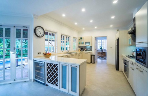 Sanur Villa | A Holiday Paradise for Families and Friends - Central Sanur