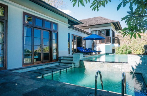 Kayu Putih Villa | Absolute luxury in the hills above Lovina, north Bali