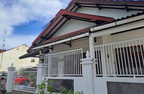 Tegalrejo House | Adhya Homestay Cendrawasih