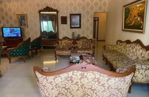 Laweyan Villa | Aldeoz Ndalem Marwatan Surakarta