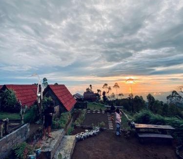 Songan House | Alengkong Double View