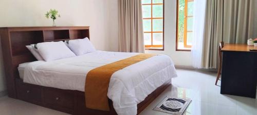 Karangmojo House | Amini Guest House